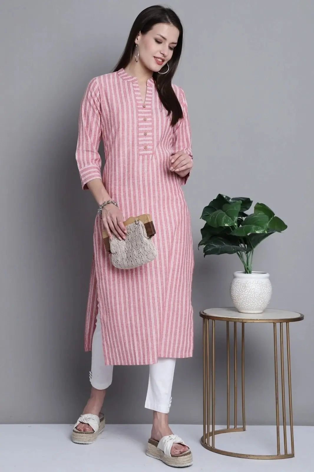 Pink Colour South Cotton Casual Wear Kurti Desi Soul