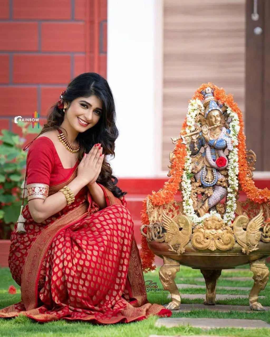 Beautiful Soft Lichi Silk Red saree Desi Soul